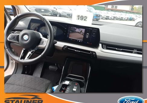 BMW 216, 2024