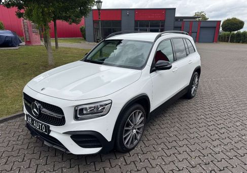 Mercedes-Benz GLB 200, 2022
