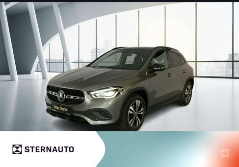 Mercedes-Benz GLA 200, 2020