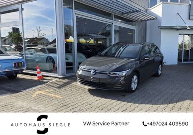 Volkswagen Golf, 2022