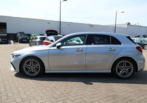 Mercedes-Benz A 180, 2024
