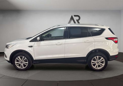 Ford Kuga, 2019