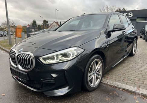 BMW 120, 2023