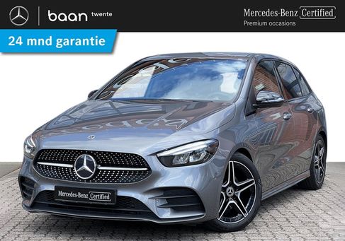 Mercedes-Benz B 180, 2023