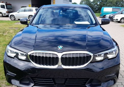 BMW 320, 2020