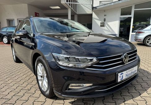 Volkswagen Passat Variant, 2023 3