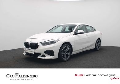 BMW 218, 2021