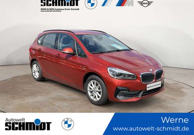 BMW 216, 2021