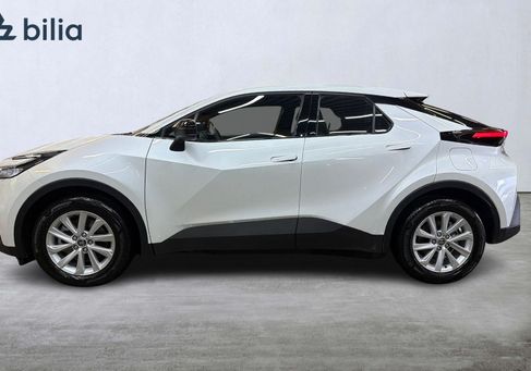 Toyota C-HR, 2025 3