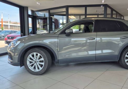 Audi Q3, 2021