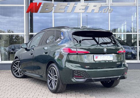 BMW 218, 2025 3