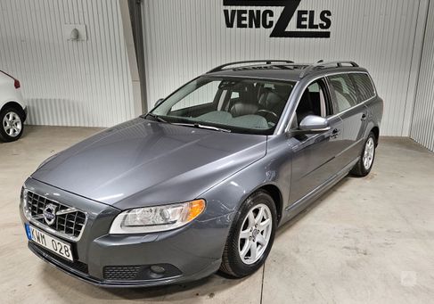 Volvo V70, 2012