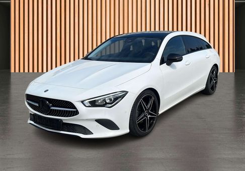 Mercedes-Benz CLA 200, 2021