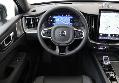 Volvo XC60, 2025 2