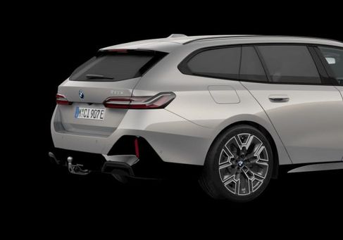 BMW 530, 2026