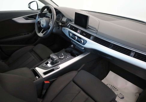 Audi A4, 2018