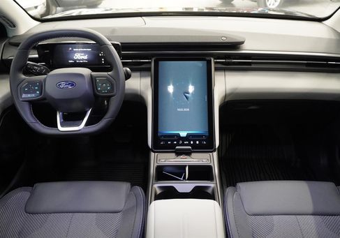 Ford Explorer, 2026