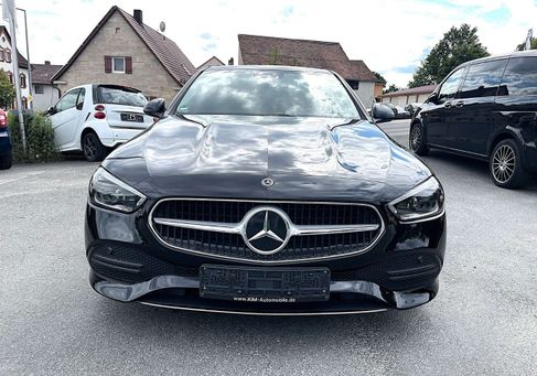 Mercedes-Benz C 180, 2022