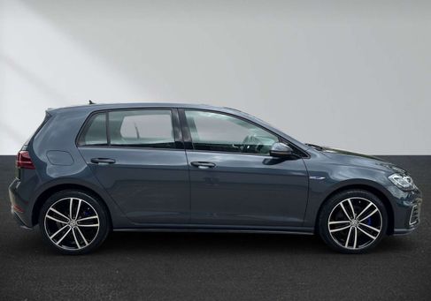 Volkswagen Golf, 2020 3