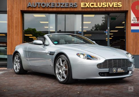 Aston Martin V8 Vantage, 2008