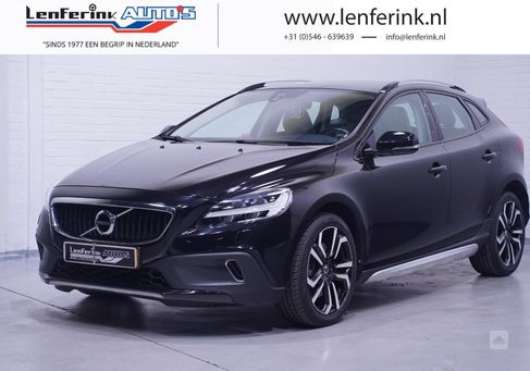 Volvo V40 Cross Country, 2017