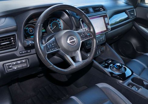 Nissan Leaf, 2022