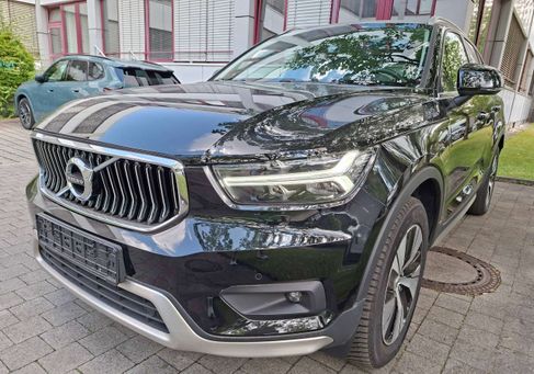 Volvo XC40, 2022 3