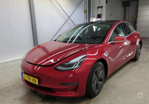 Tesla Model 3, 2019