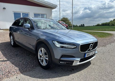 Volvo V90 Cross Country, 2019