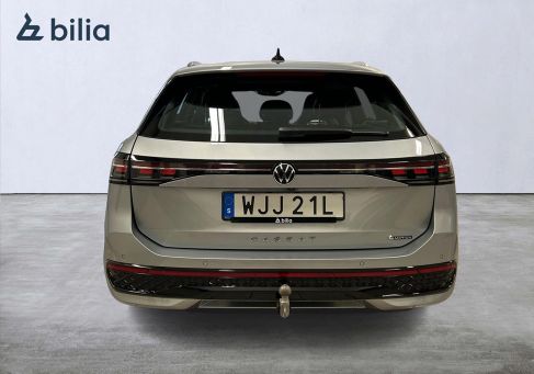 Volkswagen Passat Variant, 2025 3