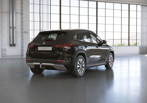 Mercedes-Benz GLA 250, 2021 3