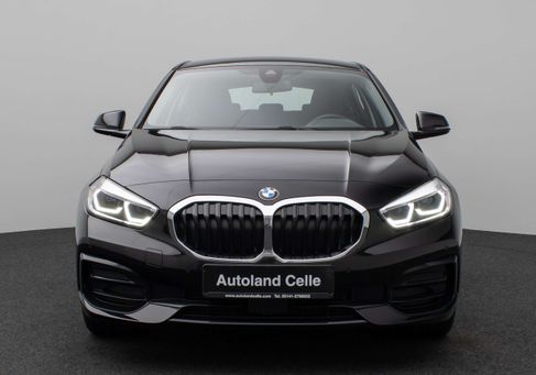 BMW 118, 2023