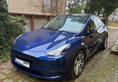 Tesla Model Y, 2021