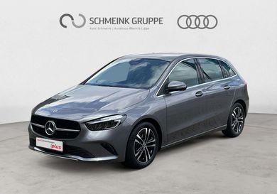 Mercedes-Benz B 180, 2023
