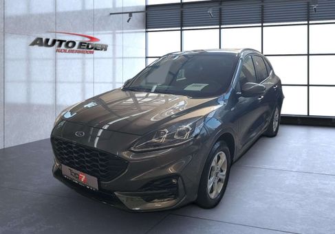 Ford Kuga, 2022