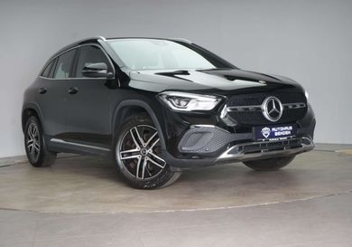 Mercedes-Benz GLA 220, 2022