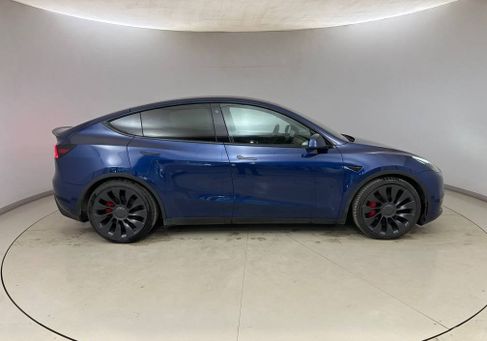 Tesla Model Y, 2023 3