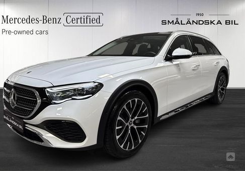 Mercedes-Benz E 300, 2025