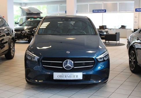 Mercedes-Benz B 180, 2019