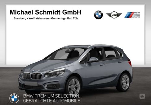 BMW 216, 2021