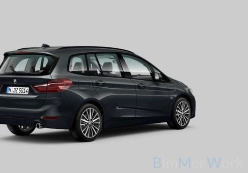 BMW 220, 2018