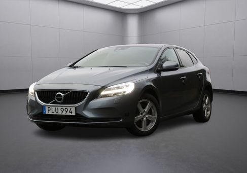 Volvo V40, 2018