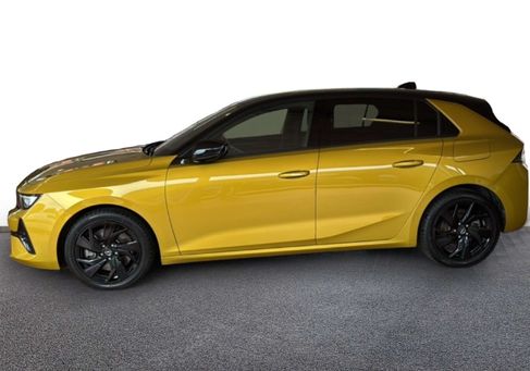Opel Astra, 2022