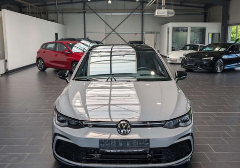 Volkswagen Golf, 2022 3