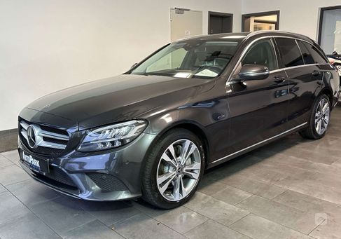 Mercedes-Benz C 300, 2020