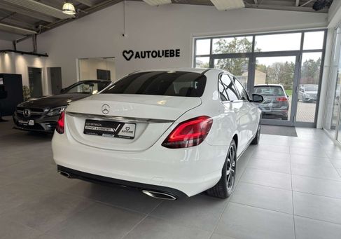 Mercedes-Benz C 300, 2019 3
