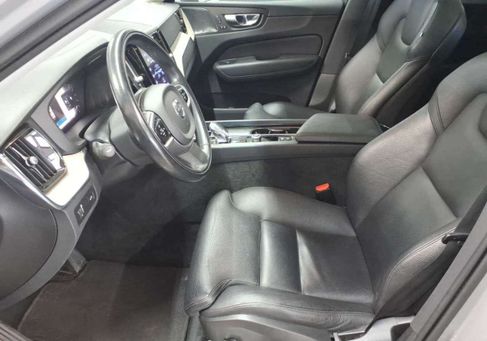 Volvo XC60, 2022