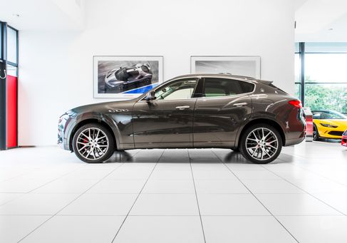 Maserati Levante, 2017