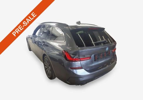 BMW 330, 2022 3