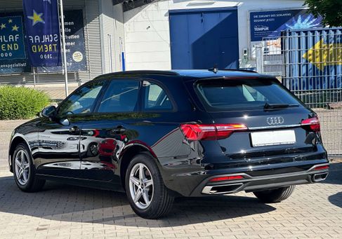 Audi A4, 2021
